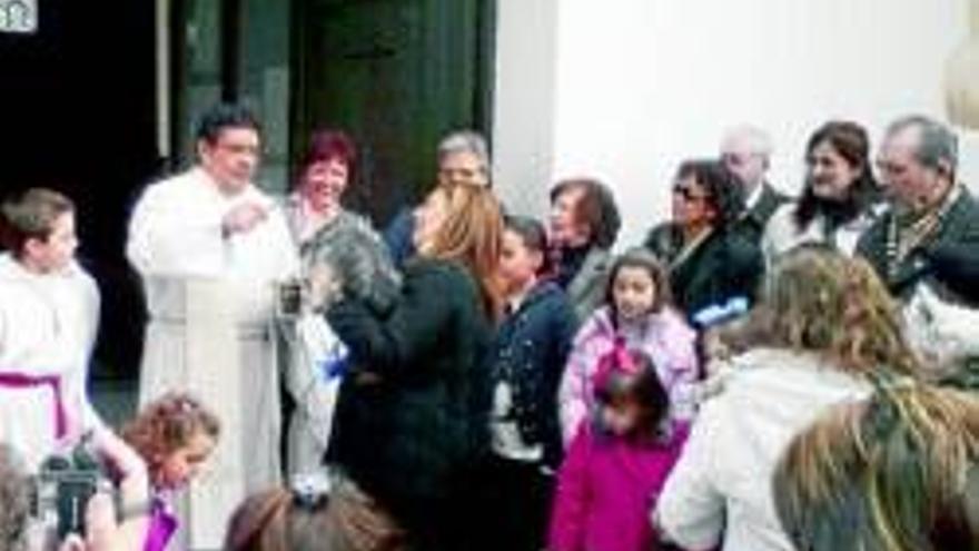 Bendecidas unas cien mascotas por san Antón