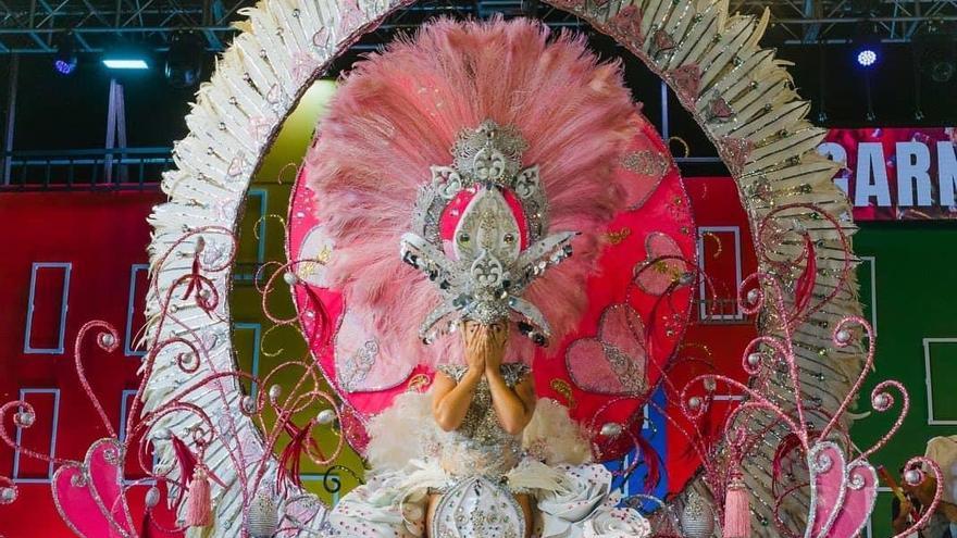 Mary Cruz Martín, reina del Carnaval de Los Llanos de Aridane 2022.