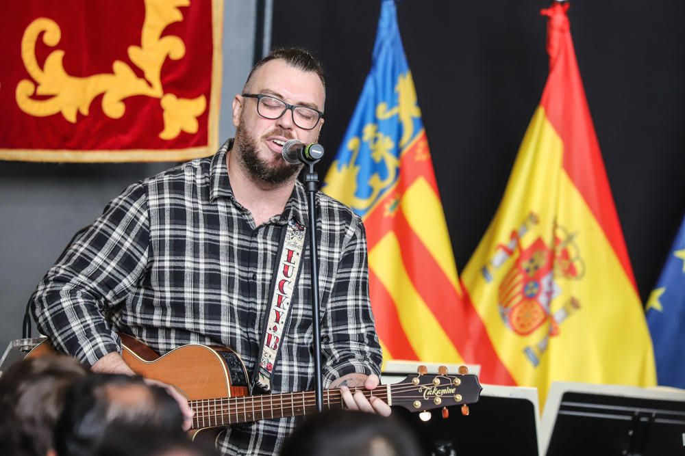 Acto institucional del 9 d'Octubre en Orihuela