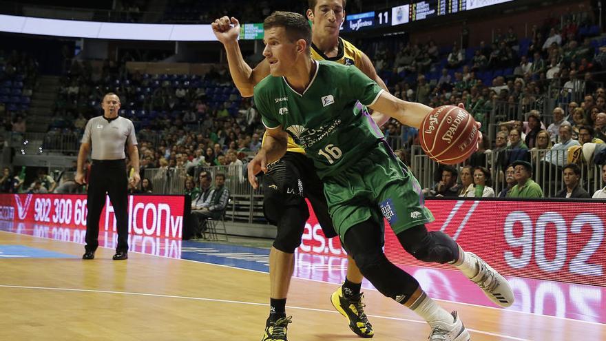 Nedovic podría descansar y no forzar su lesión de tobillo