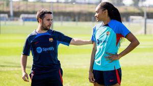 Salma Paralluelo realiza su primera sesión de entrenamiento con el Barça