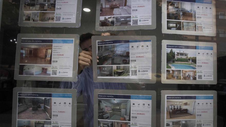 Los pisos de hasta 240.000 euros duran apenas cinco horas en las inmobiliarias de València