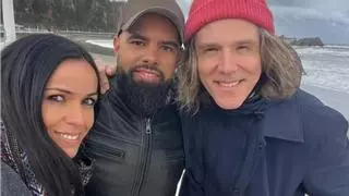 Raquel del Rosario vuelve a Asturias: graba nuevas canciones en Salinas y celebra los 20 años de "El Sueño de Morfeo" cantando "Ojos de cielo"