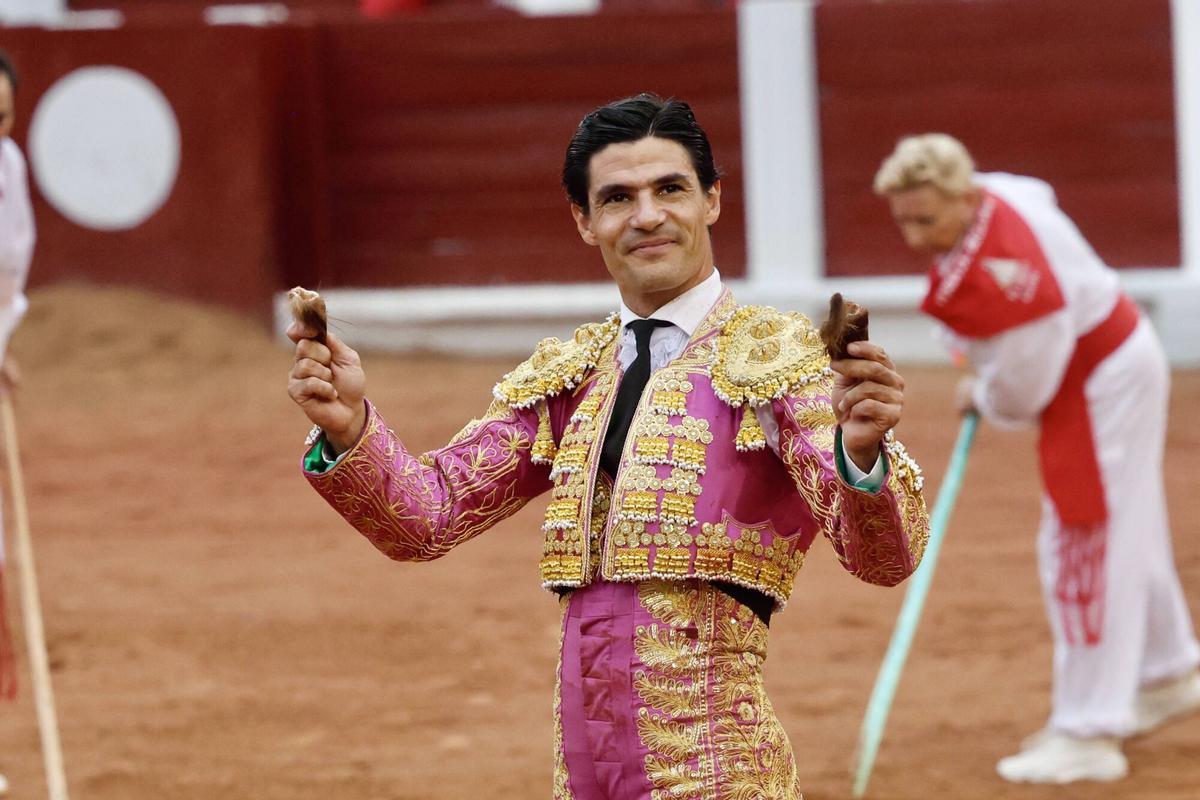 El triunfo de Morante y Pablo Aguado en Gijón, en imágenes El triunfo de Morante y Pablo Aguado en Gijón, en imágenes