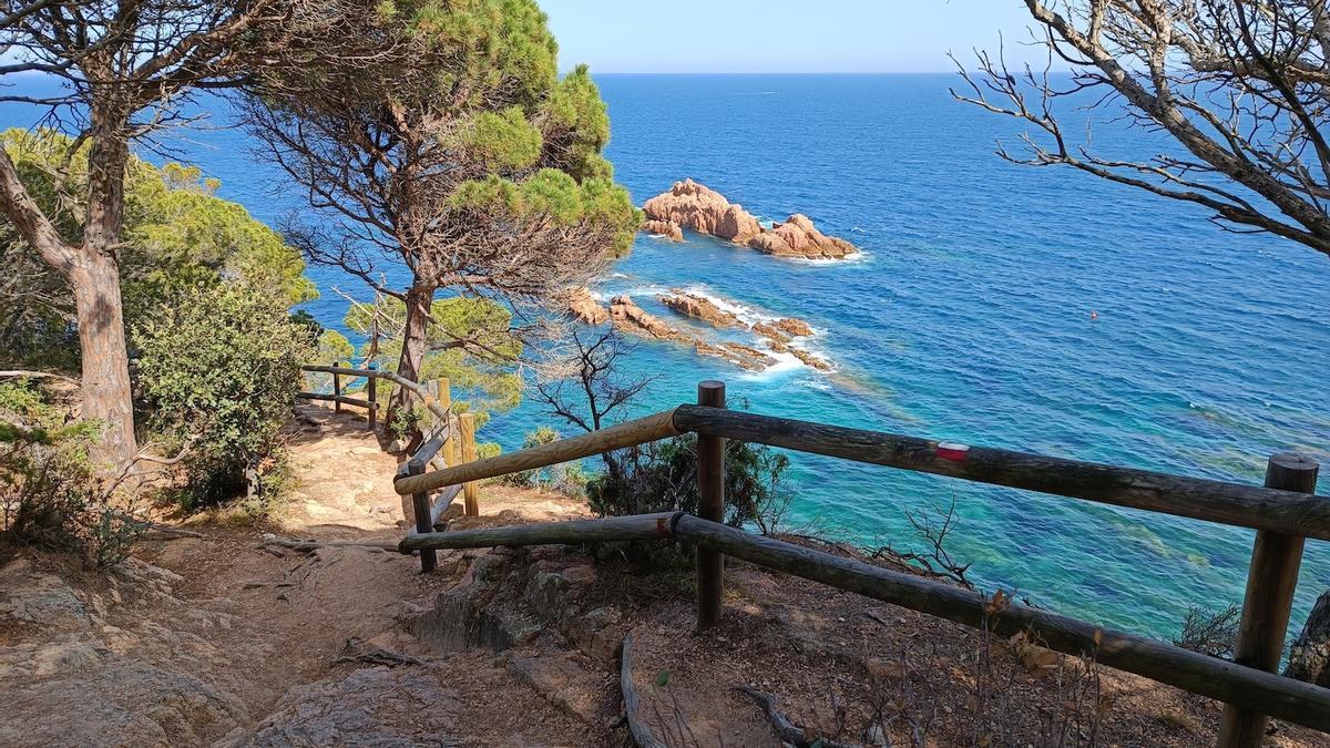 Sant Feliu de Guíxols, el alma ampurdanesa de la Costa Brava