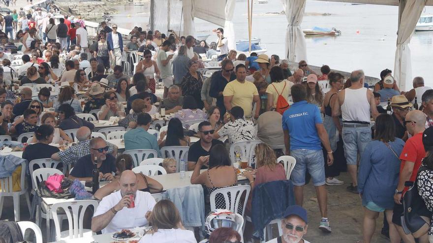 Las Festas Gastronómicas do Mar abarrotan O Cantiño de comensales