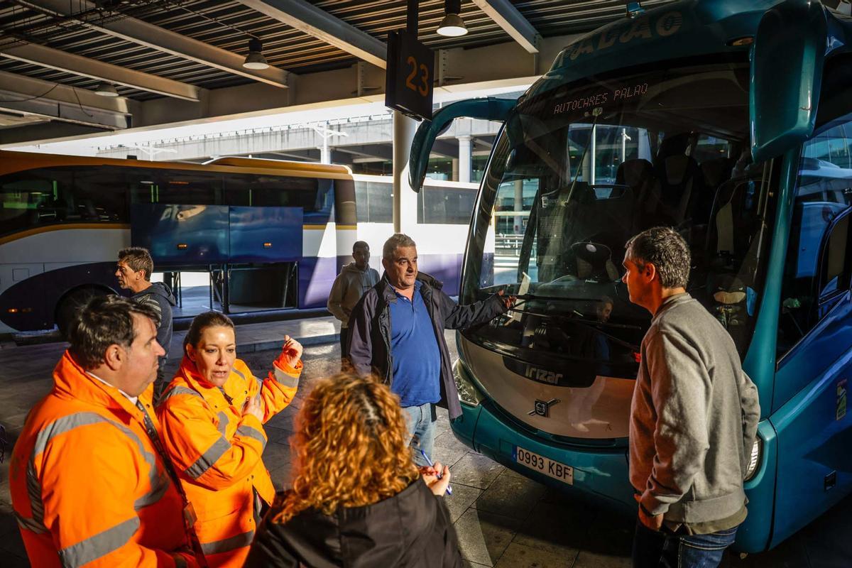 Kaos el tercer día de huelga del handling de Iberia