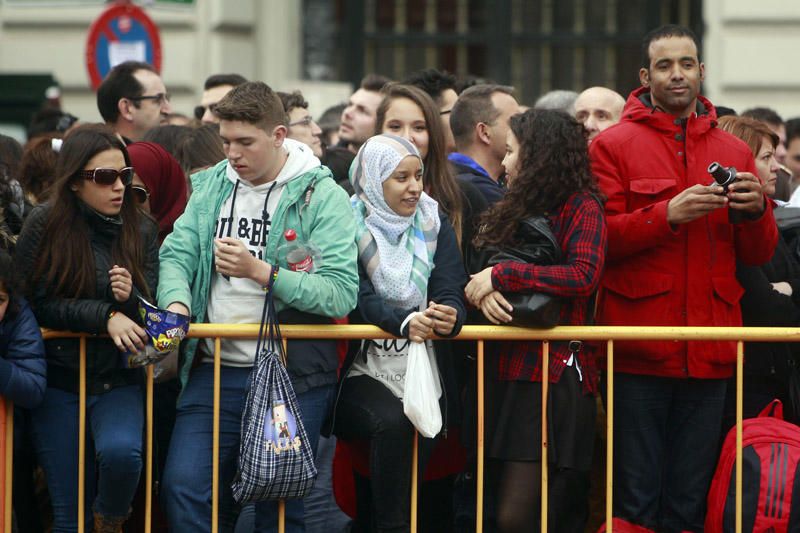 Búscate en la mascletà del 19 de marzo