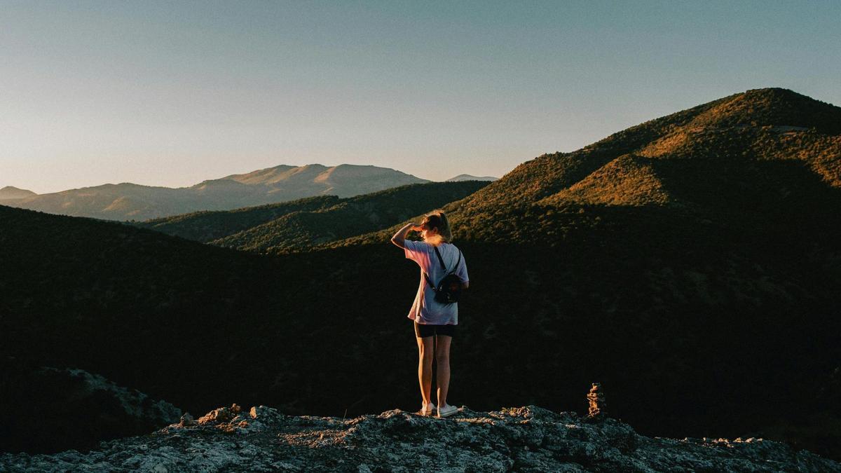 Conoce la historia de estos dos viajeros que están descubriendo el mundo sin un solo euro.