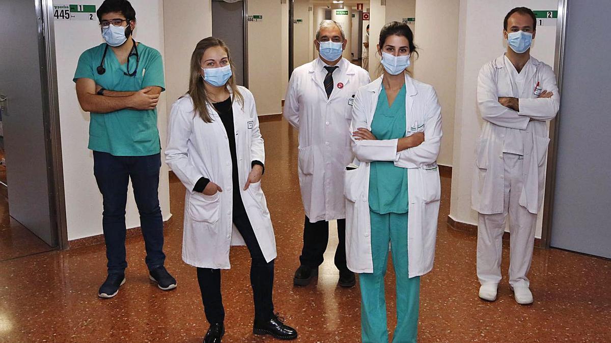 Parte del equipo de Medicina Interna de Povisa que haelaborado el estudio.