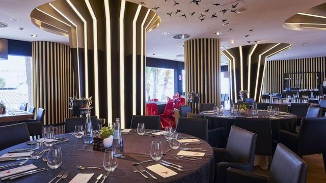 El restaurante más carnívoro de Ushuaïa Ibiza Beach Hotel. | | MONTAUK STEAKHOUSE