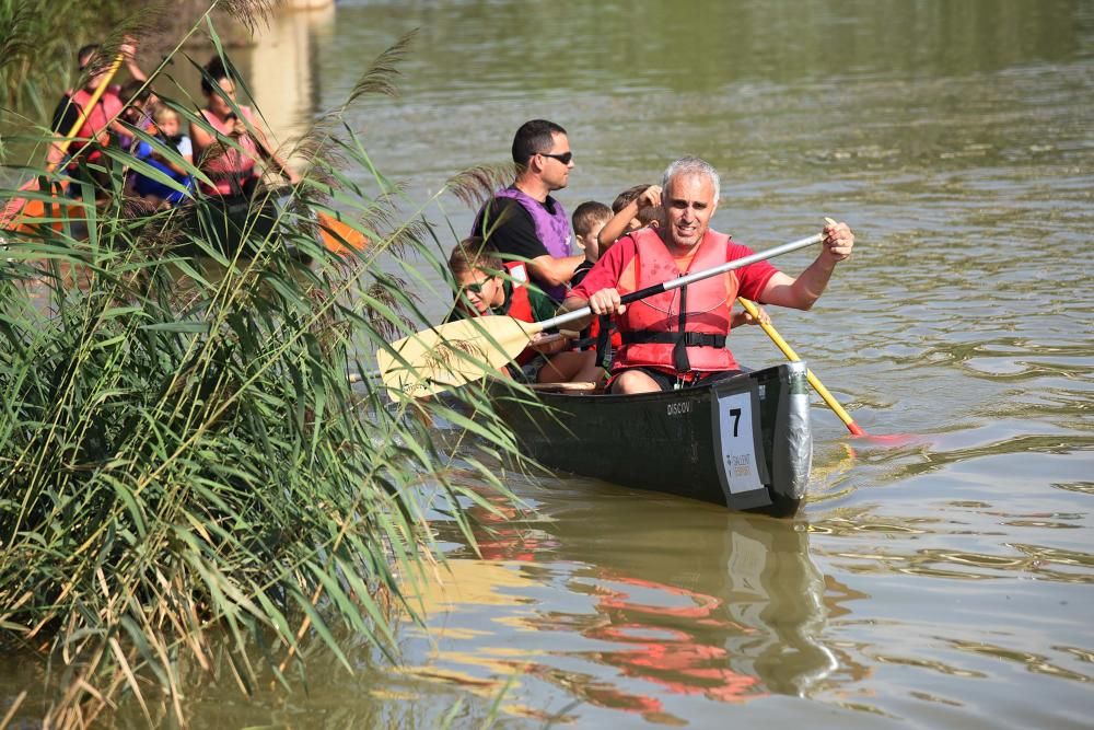 Més de 170 persones participen en la sisena Competició de Canoes al riu de Sallent