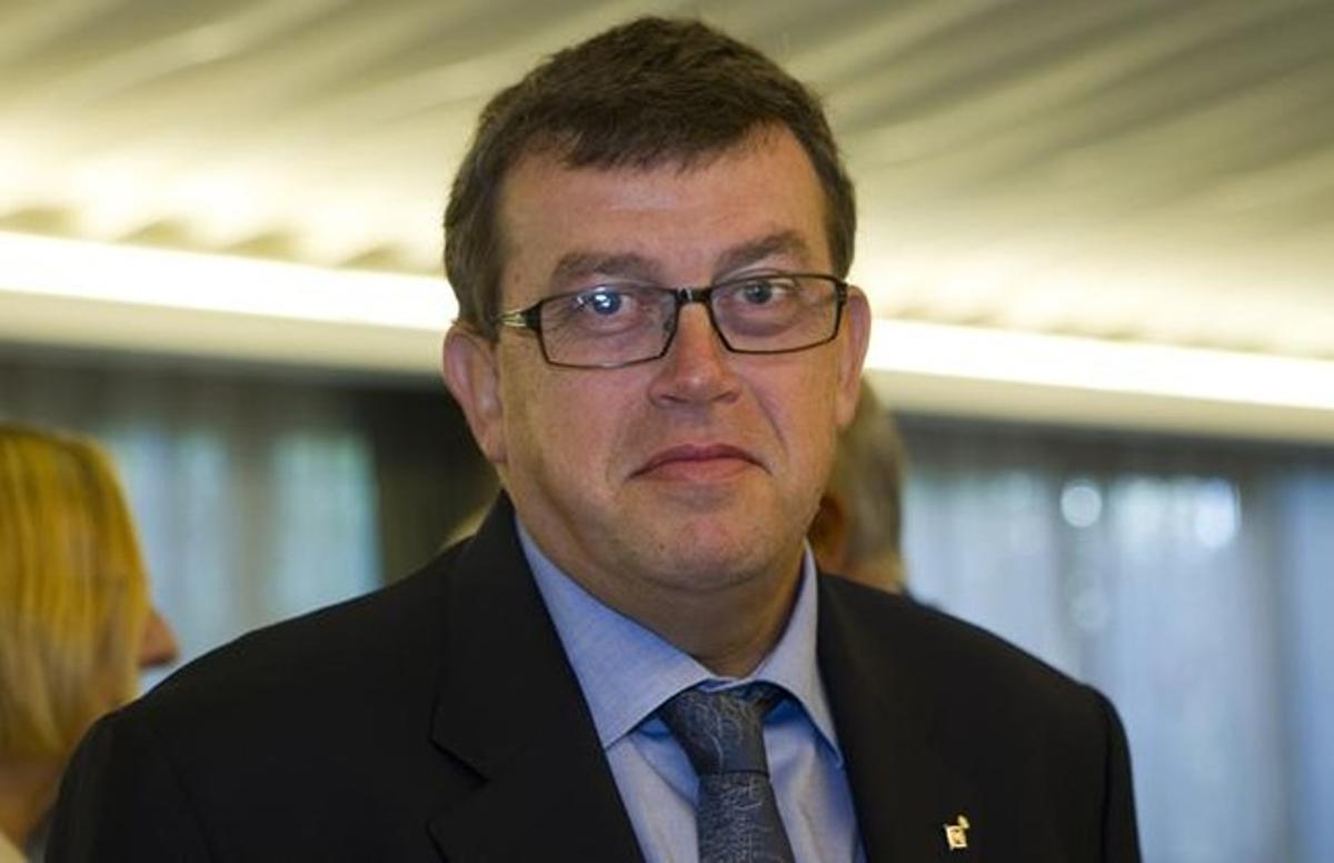 Jordi William Carnes.