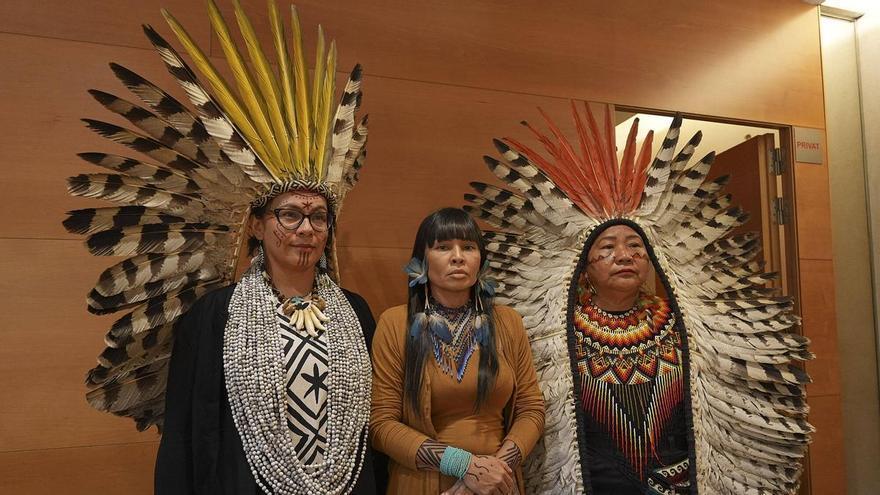 Les imatges de la presentació del fòrum de l'ayahuasca a Girona