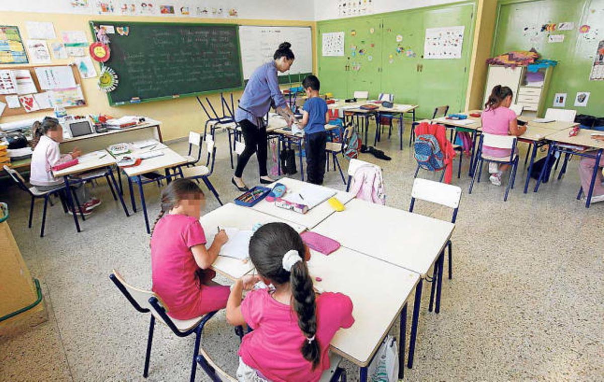 Una clase de un curso de Primaria en un colegio de Alicante en imagen de archivo.