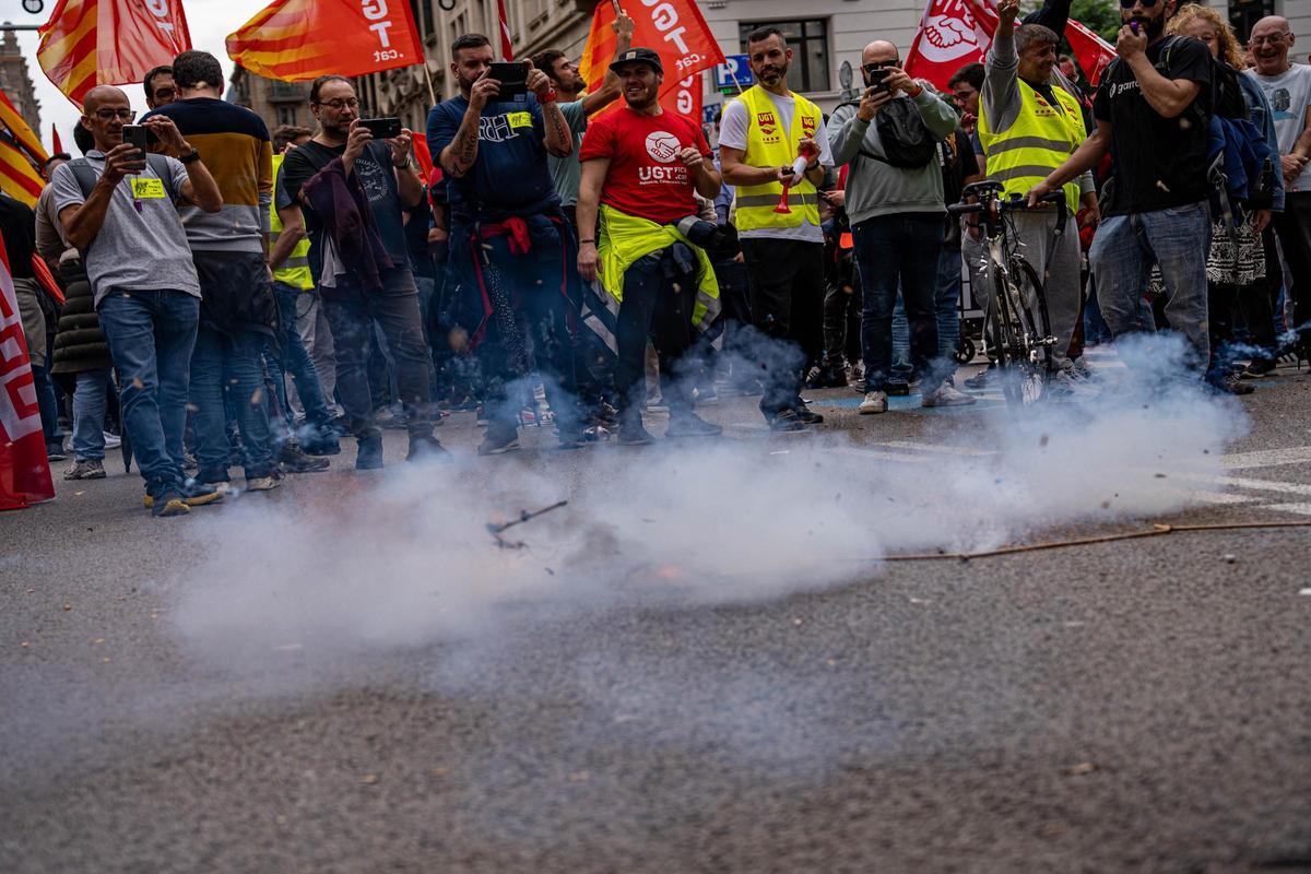 Los trabajadores del metal llevan su protesta al centro de Barcelona