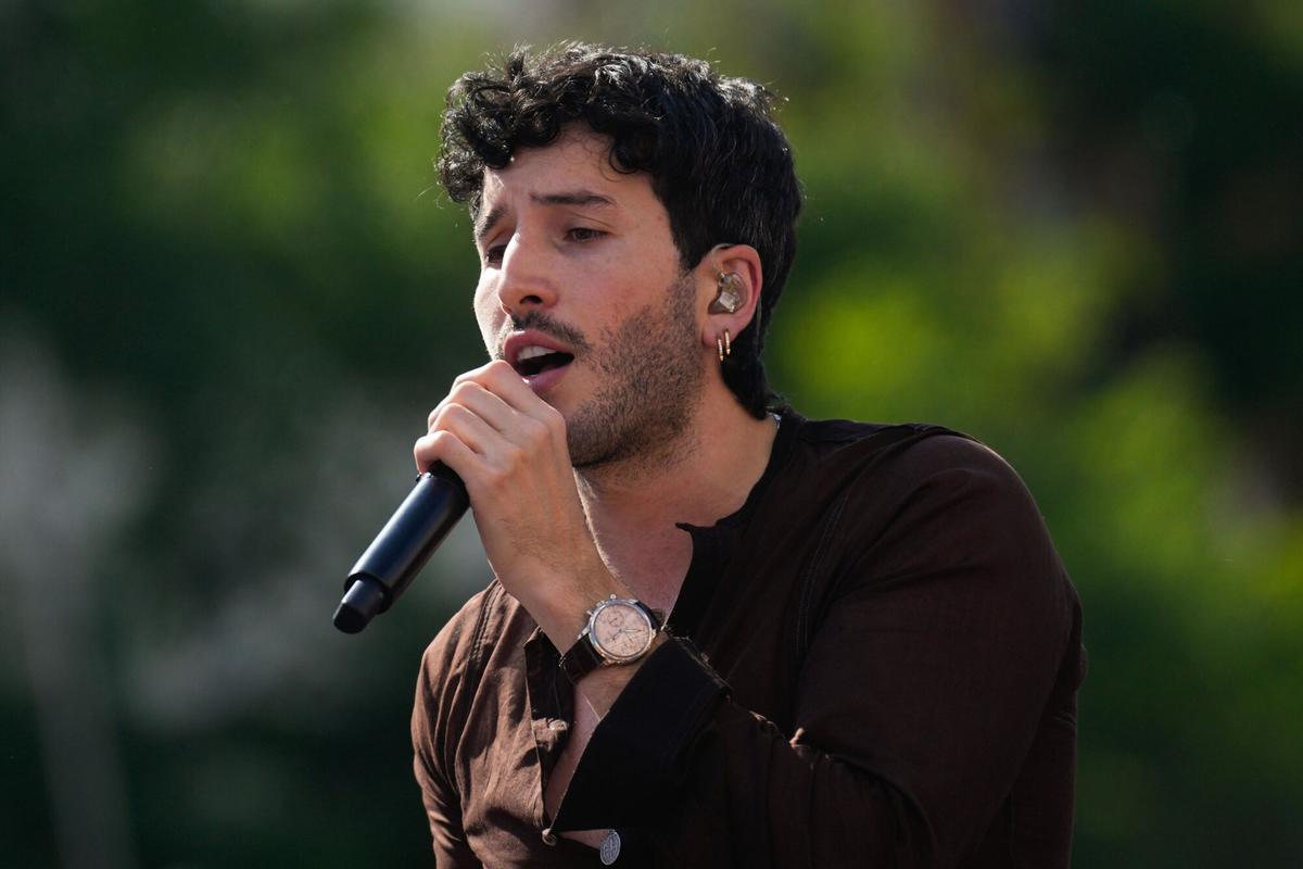 Sebastián Yatra presenta su nuevo disco en Madrid con un concierto gratuito