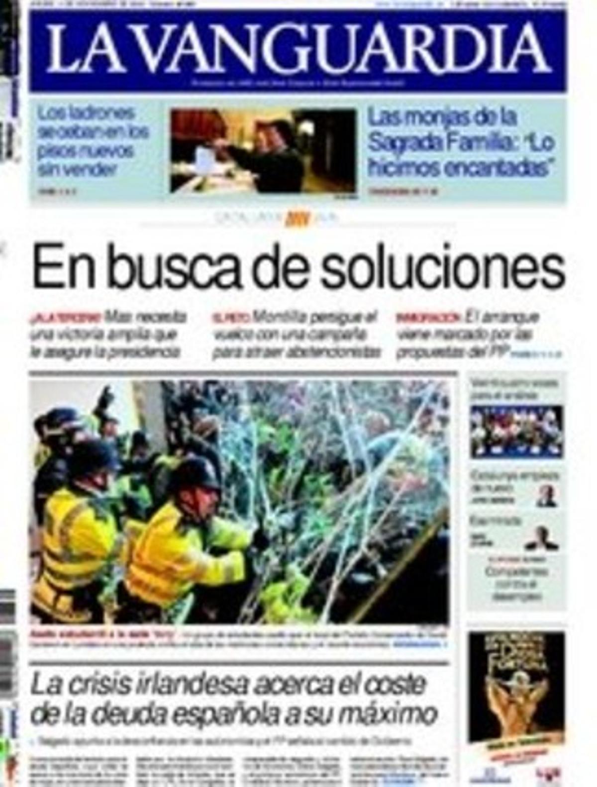 A les pàgines interiors ’La Vanguardia’ destaca, a més, que Valentí Fuster és el científic català més conegut pels ciutadans; que la família d’un jove assassinat a Lleida ofereix 10.000 euros per atrapar el seu assassí; que la campanya nadalenca reactiva l’ocupació -marques i cadenes de distribució preveuen contractar 85.000 persones, un 10% més que el 2009-, i que un tribunal suís suspèn de forma cautelar el laude Sonatrach-Gas.