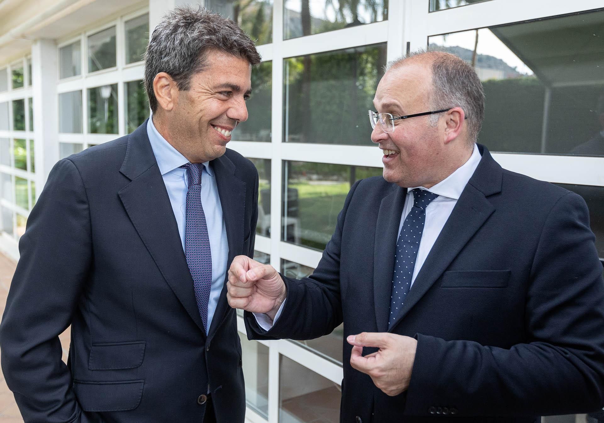 Miguel Tellado participa en el Foro Información