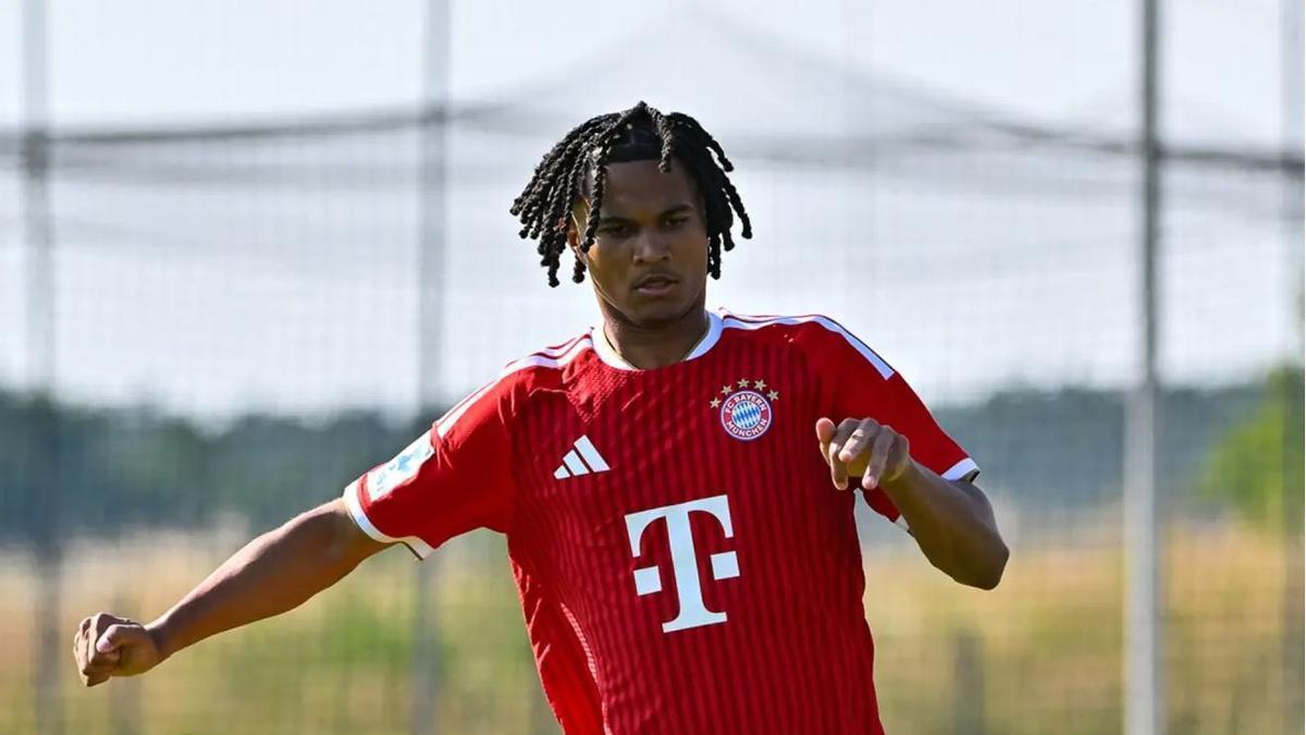 Julien Yanda, durante un entrenamiento con el Bayern la pasada temporada.