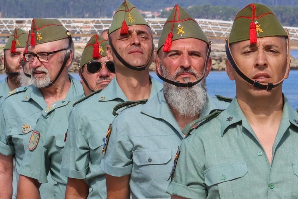 Veteranos legionarios de Galicia se reencuentran de nuevo en Vilanova