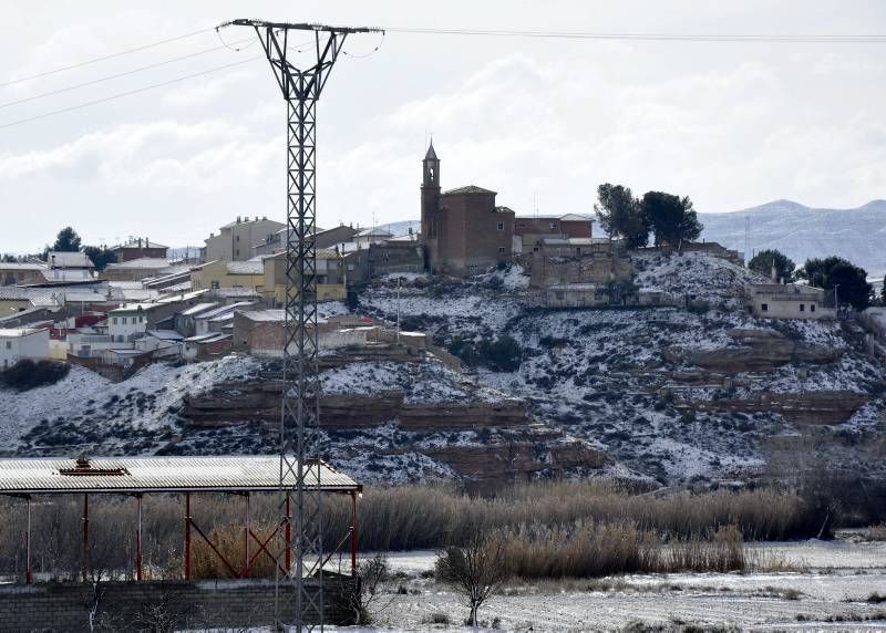 Fotogalería: Un manto blanco cubre gran parte de Aragón