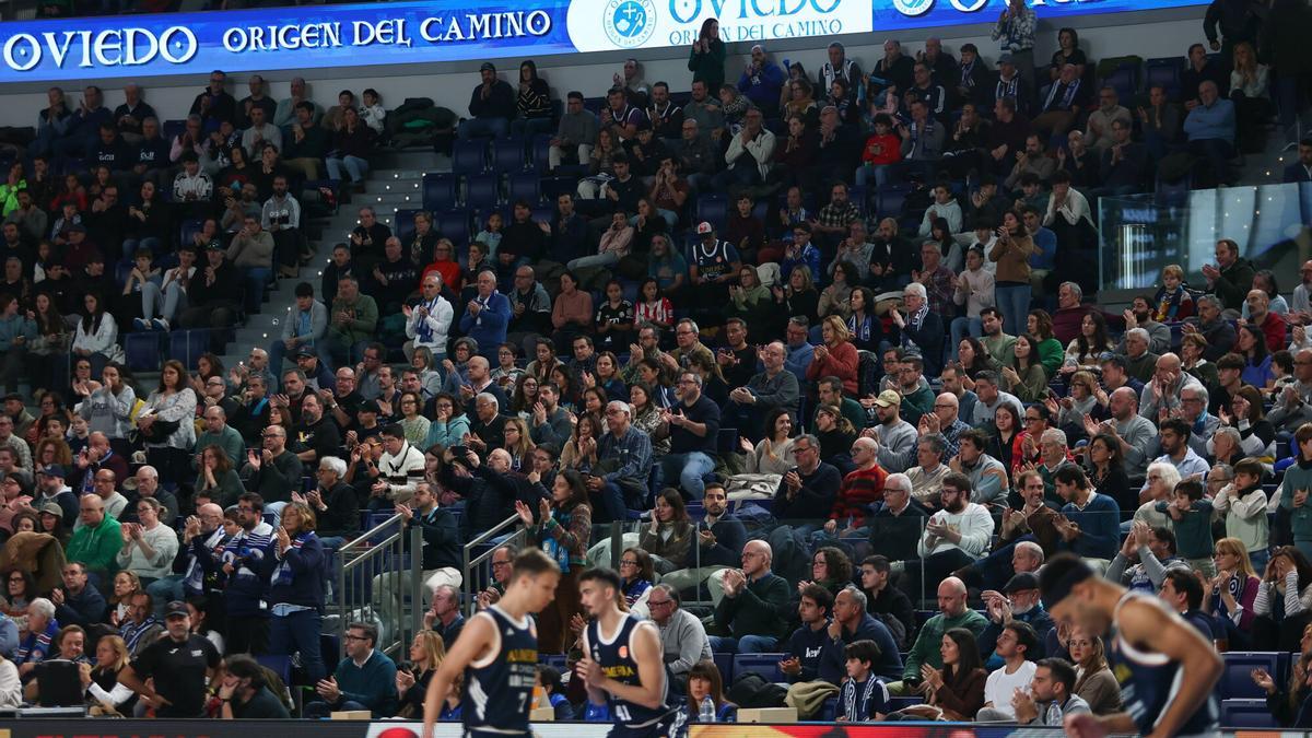 Un momento del partido, en el Palacio de los Deportes
