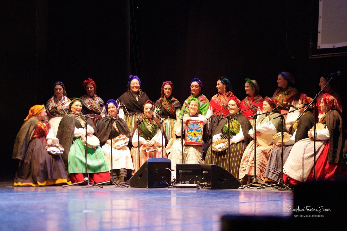 As gardiás da voz do pobo