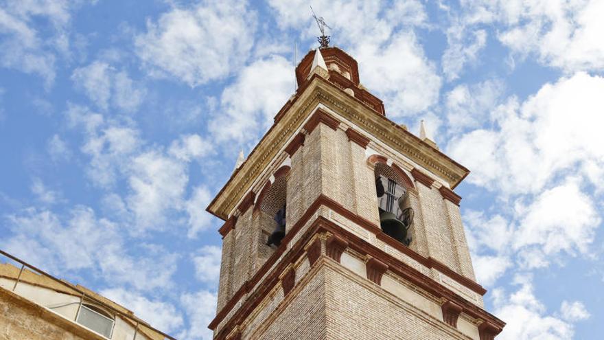 San Nicolás se llena de apoyos a las campanas