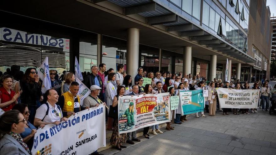 Arranca una nueva semana de huelga médica en Aragón: 116 operaciones suspendidas en el primer día de paros