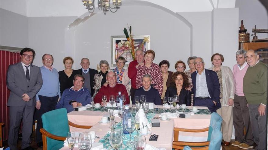 Cena en Badajoz con trabajadores jubilados de Telefónica
