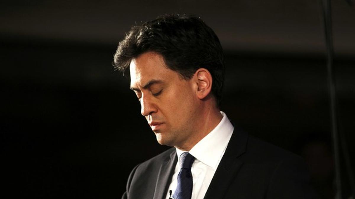 El líder de la oposición y del Partido Laborista Ed Miliband durante un discurso en Londres.