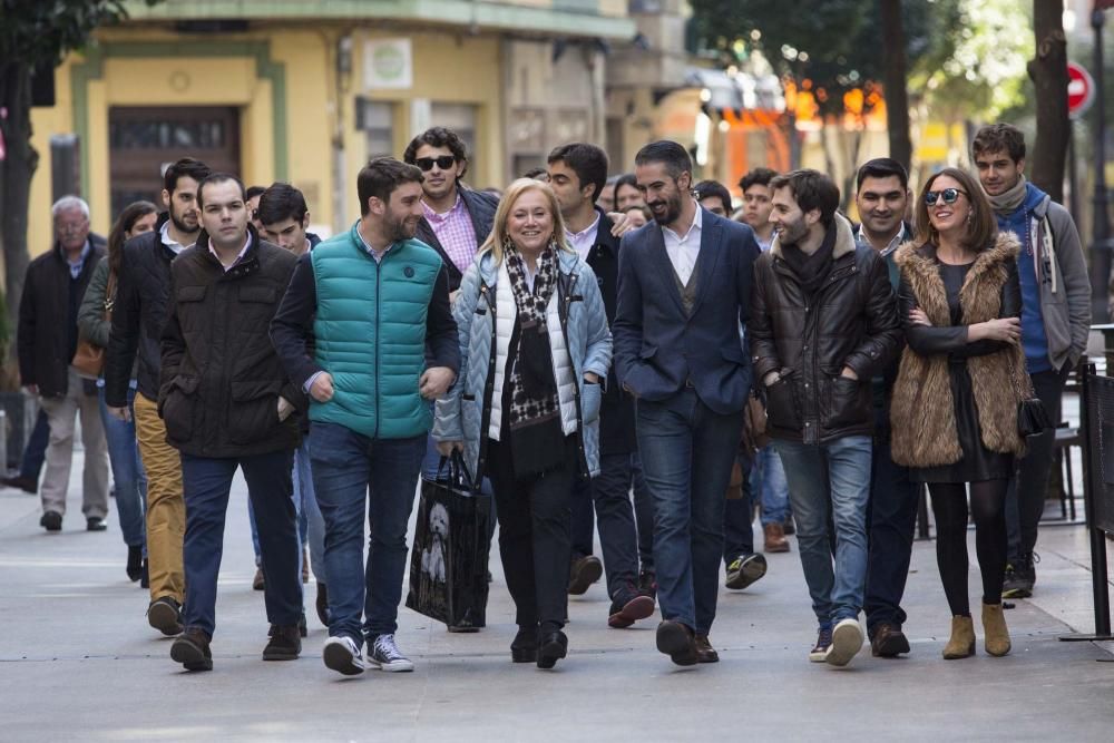 Presentación de los avales para optar al liderazgo del PP asturiano