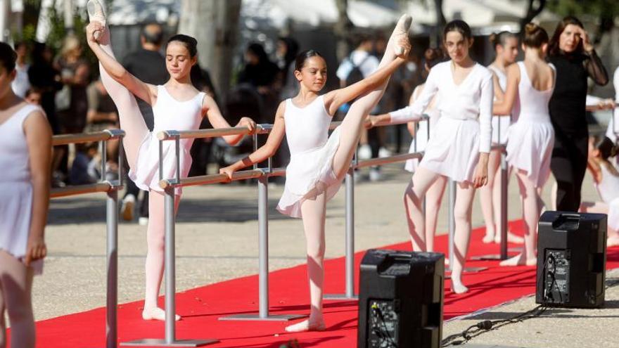 Vara de Rey, un aula de ‘ballet’ para festejar el Día de la Danza en Ibiza