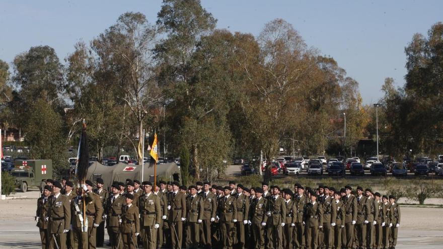 Parada militar en Cerro Muriano con motivo de la Inmaculada, patrona de la Infantería