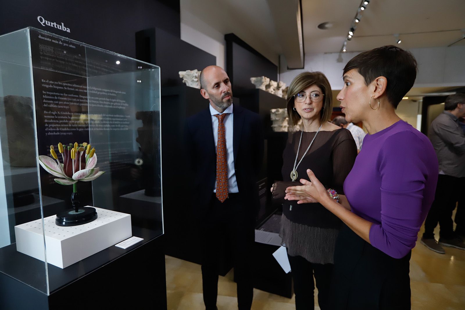 Flora expone el vínculo ancestral entre botánica y arqueología