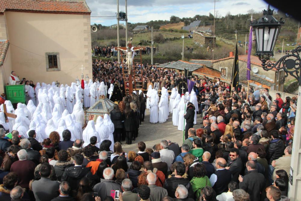 Procesión del Viernes Santo en Bercianos de Aliste