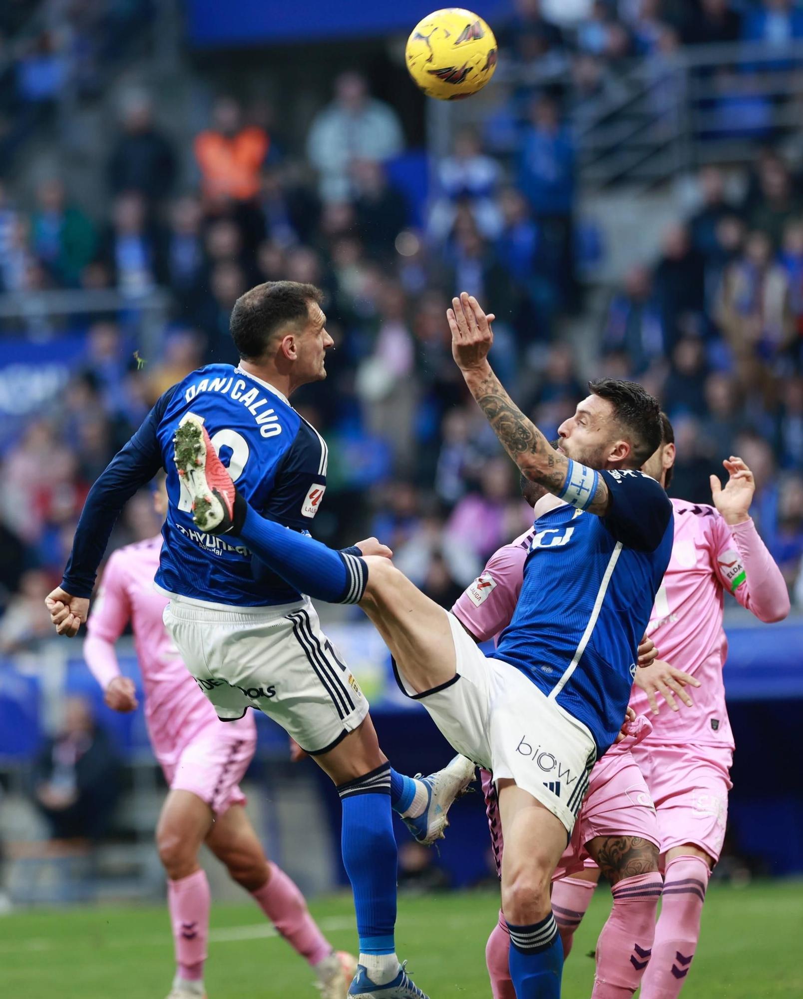 Así fue el partido entre el Real Oviedo y el Eldense