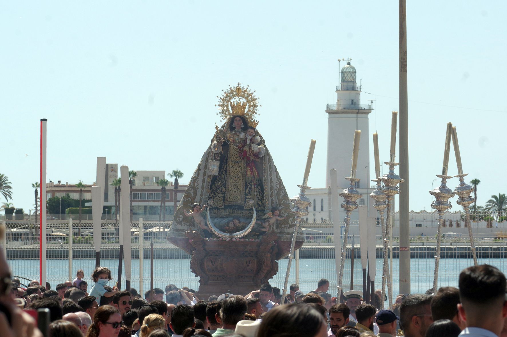 Traslado de regreso a la Catedral de la Virgen del Carmen del Perchel