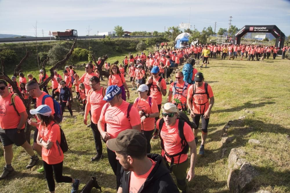 Més de dues mil persones participen a la caminada