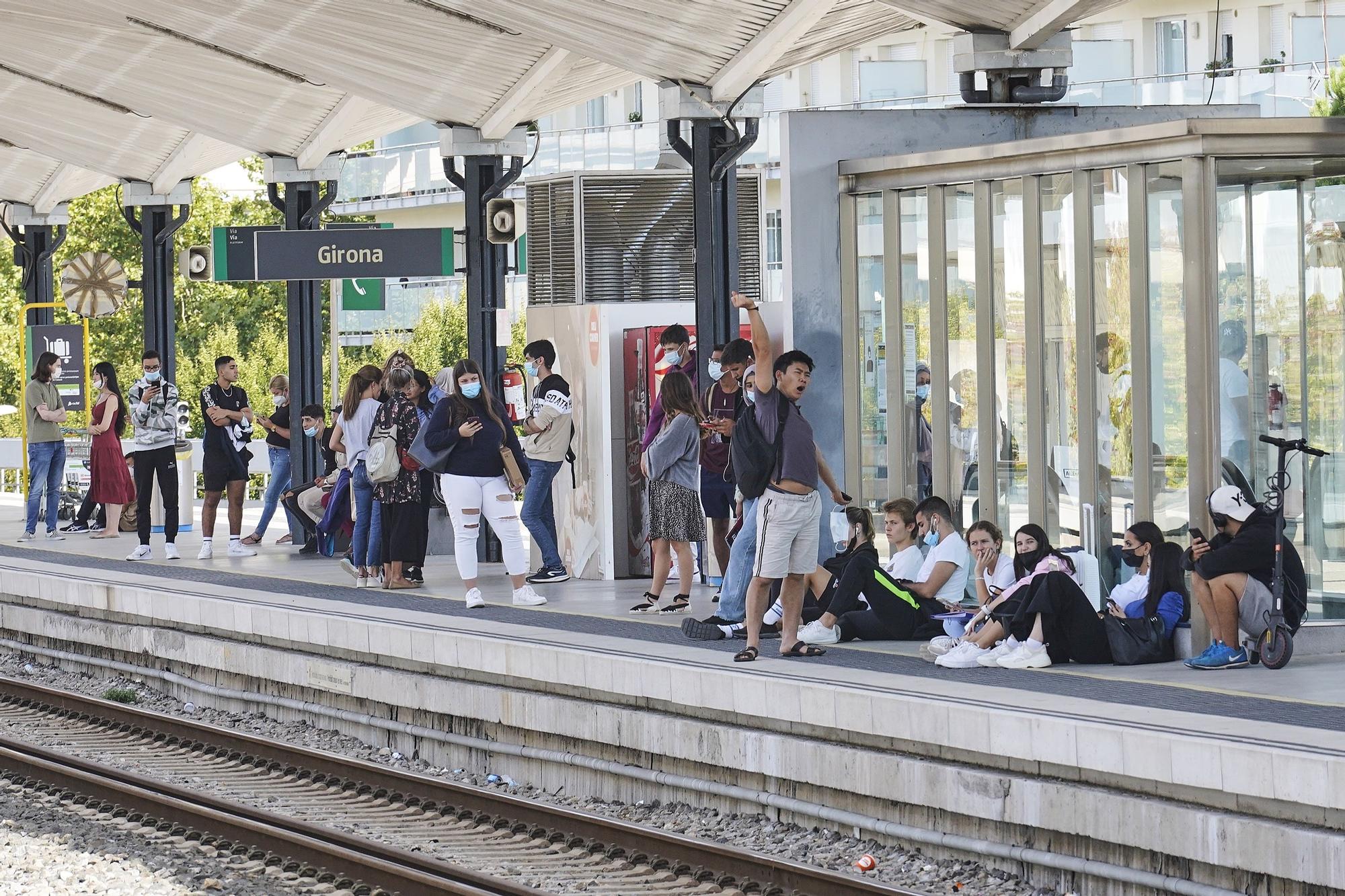 La vaga de Renfe porta el caos ferroviari a Girona