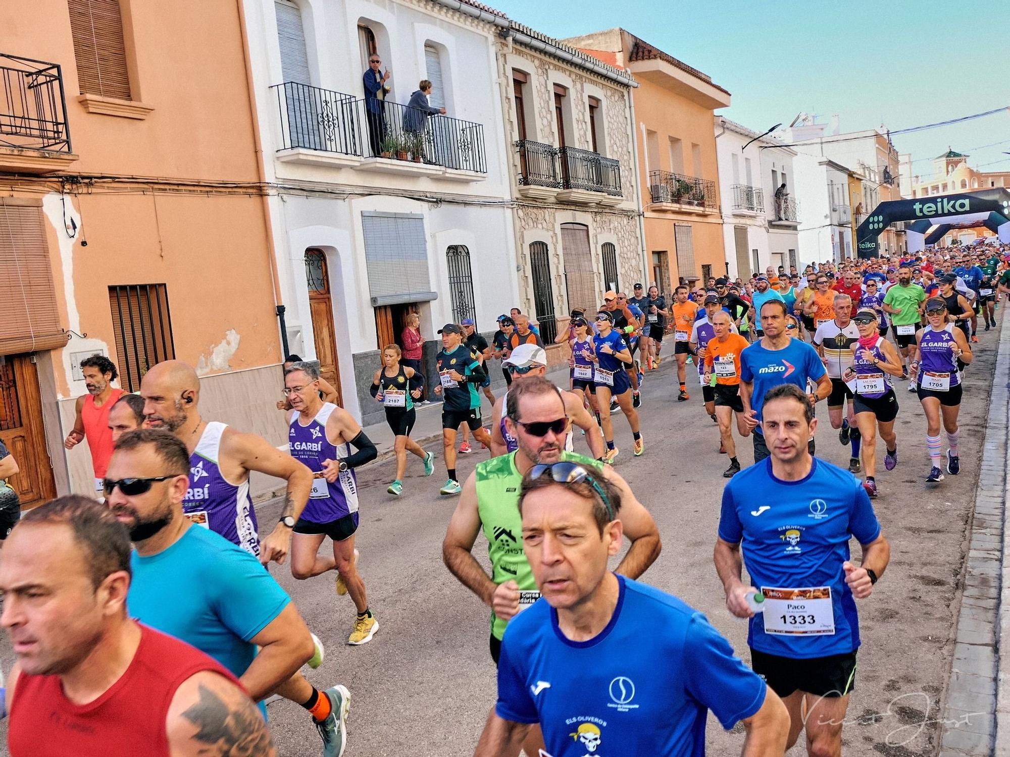 Búscate en la XI Cursa Solidària de Beniarjó