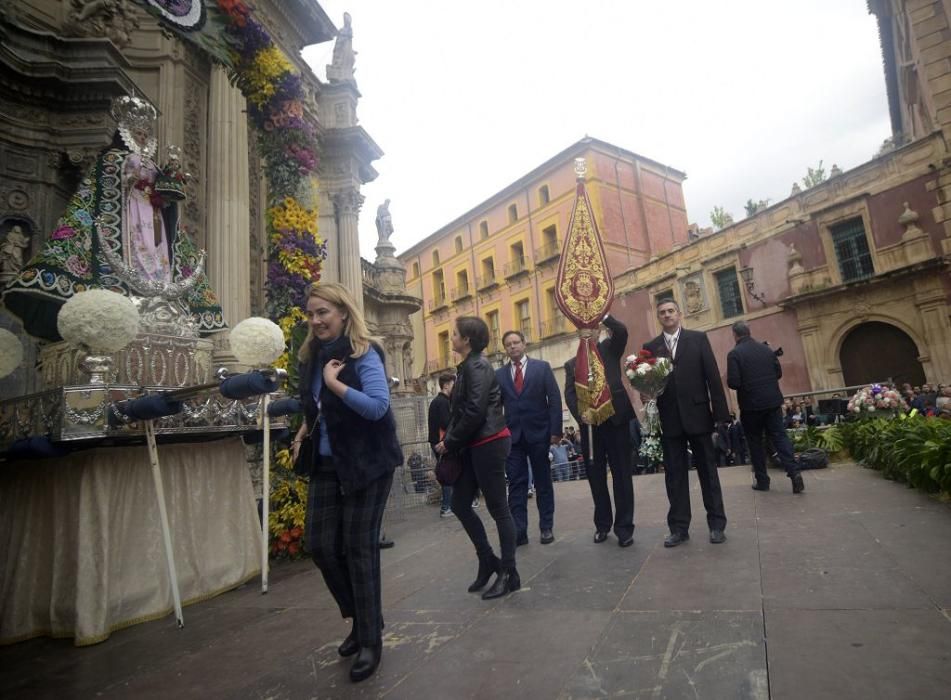 Ofrenda floral a la Morenica