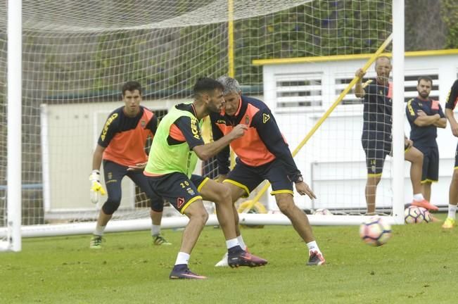 ENTRENAMIENTO DE LA UD LAS PALMAS EN BARRANCO ...