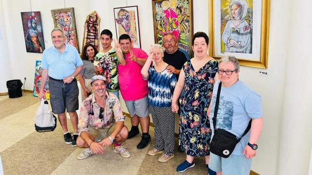 Usuarios de Can Raspalls visitan la exposición de Boke en el Club Diario | S. A.