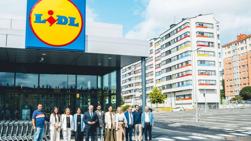 El nuevo supermercado Lidl en O Burgo abre este viernes | LOC