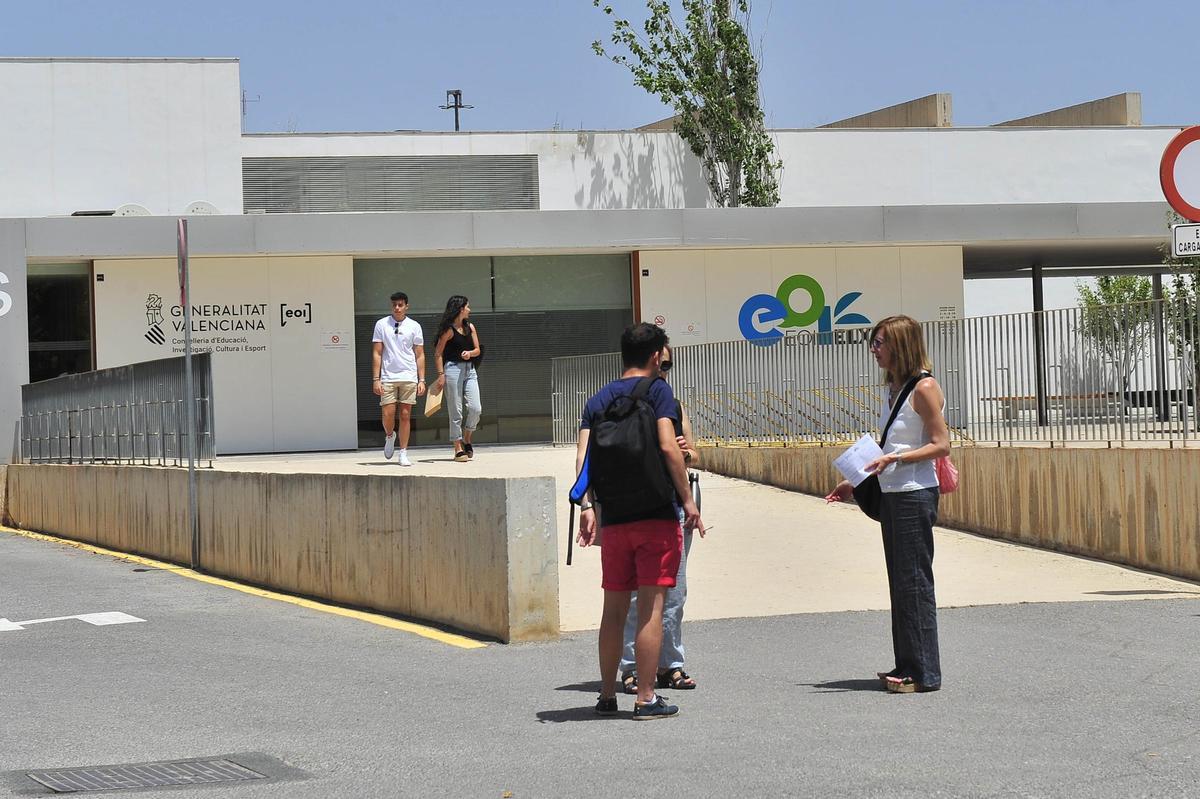 Imagen de archivo de la Escuela Oficial de Idiomas de Elche.