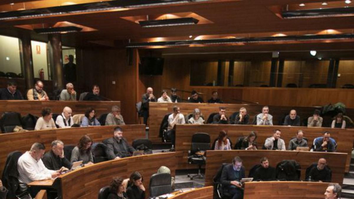 No soy, yo, no soy yo, bramé sin éxito ante el concurrido auditorio.