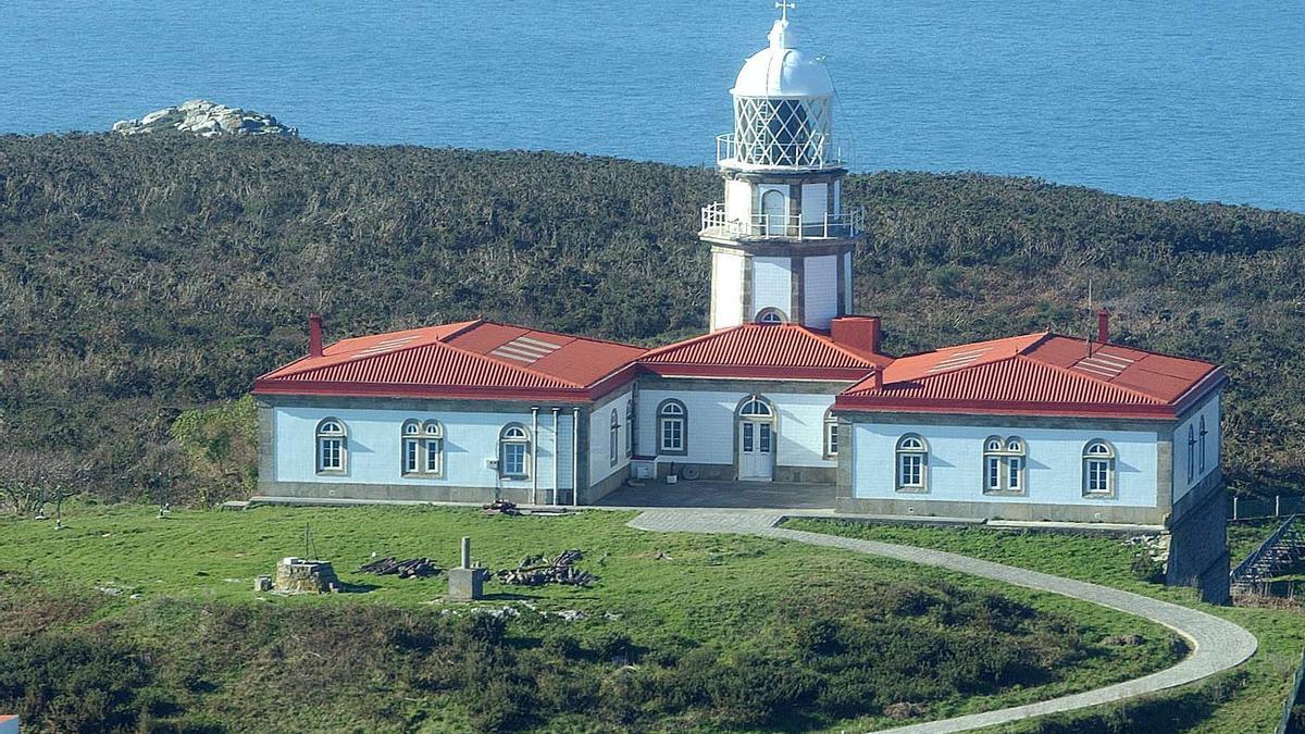 El faro de la isla de Ons.