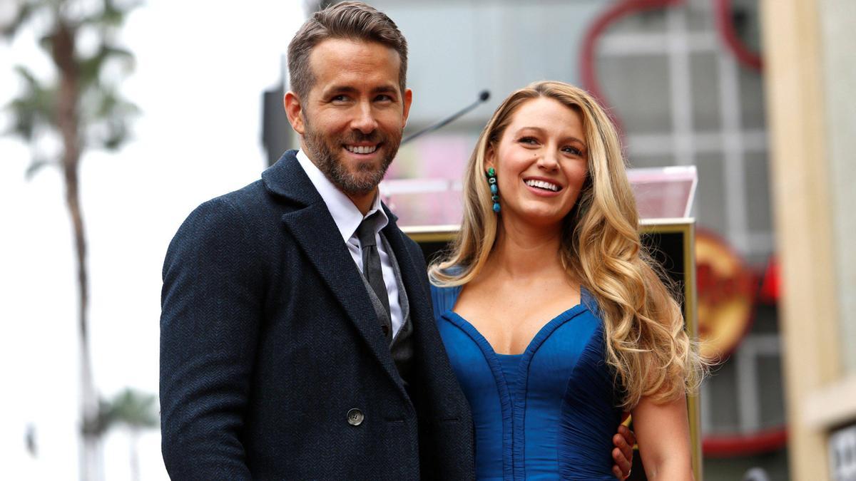 Ryan Reynolds y Blake Lively en el Paseo de la Fama de Hollywood